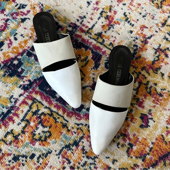 OPENING CEREMONY Livre Leather Pointed Toe Mules Slip On Flats Size 38 - Picture 1 of 6
